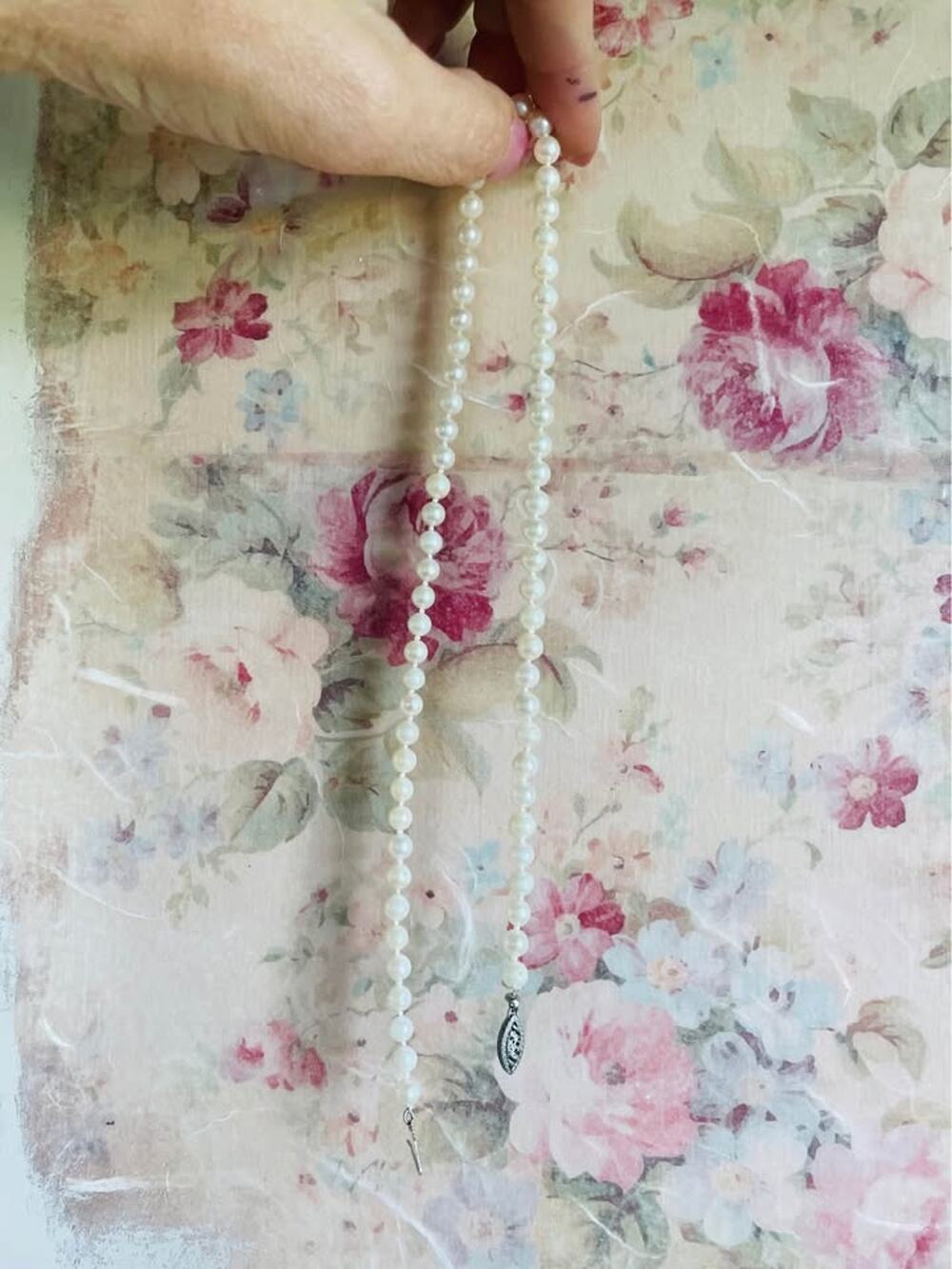 Vintage Single Strand Pearl Necklace